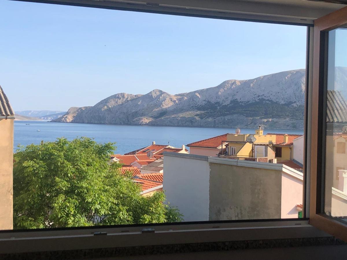 Studio Neven With Sea View Baška Exterior foto