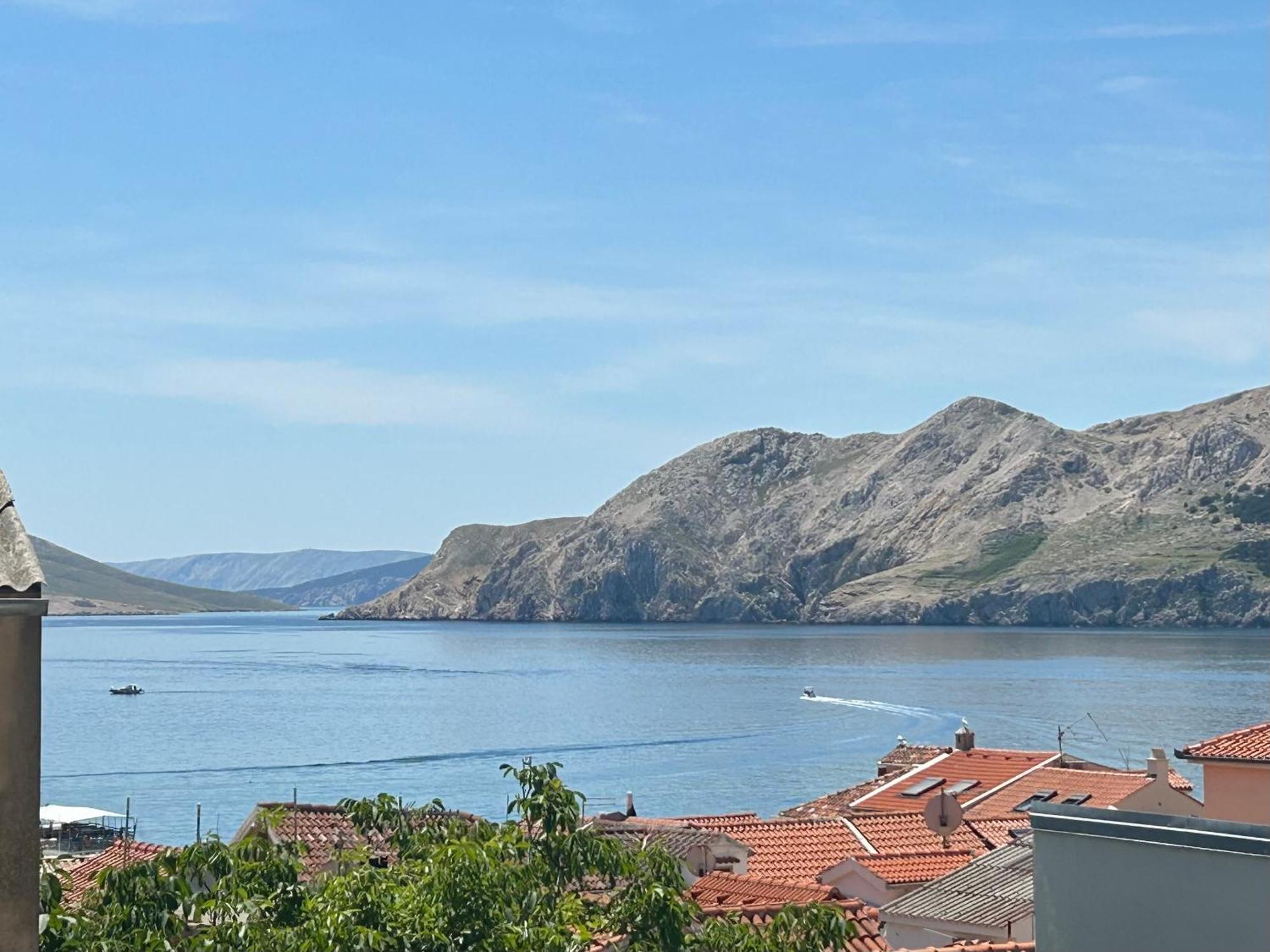 Studio Neven With Sea View Baška Exterior foto