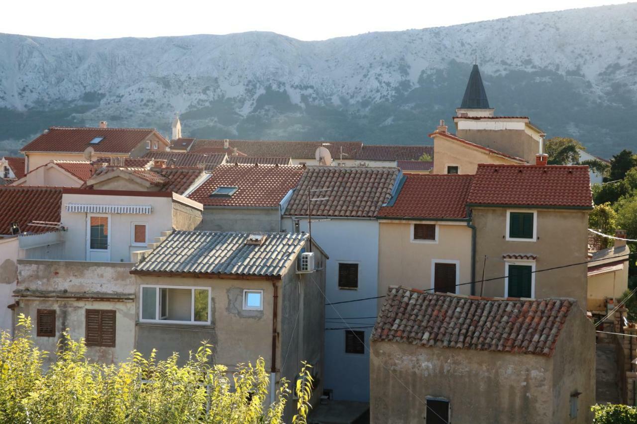 Studio Neven With Sea View Baška Exterior foto